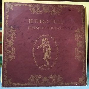 Jethro Tull Living In The Past Gatefold Booklet 2LP 1972 Vinyl Records MINTY